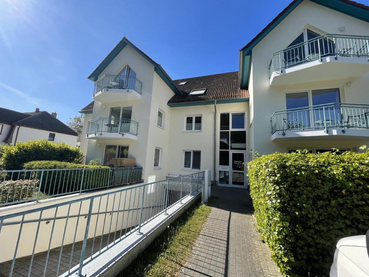 Ferienwohnung Sonnenblick Zempin Esterno foto
